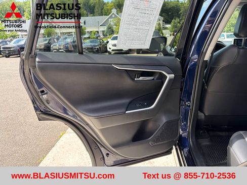 Used 2023 Toyota RAV4 XLE AWD/4WD image 41