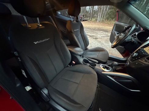Used 2013 Hyundai Veloster RE:MIX Edition image 20