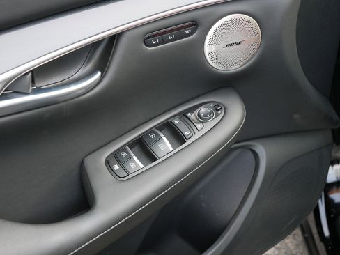 Certified 2025 INFINITI QX50 Sport image 19