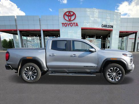 Used 2023 GMC Canyon Denali AWD/4WD image 4