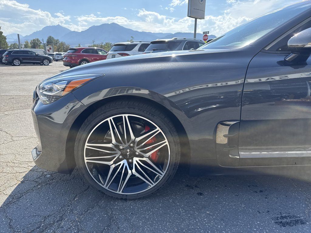 Used 2023 Kia Stinger GT2 AWD/4WD image 12