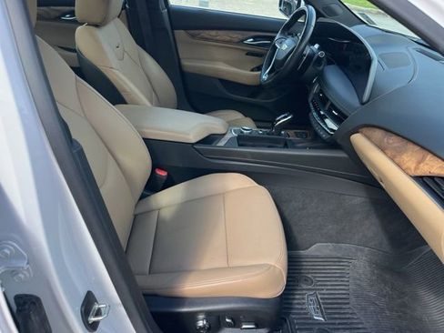 Used 2025 Cadillac CT5 Premium Luxury RWD image 35