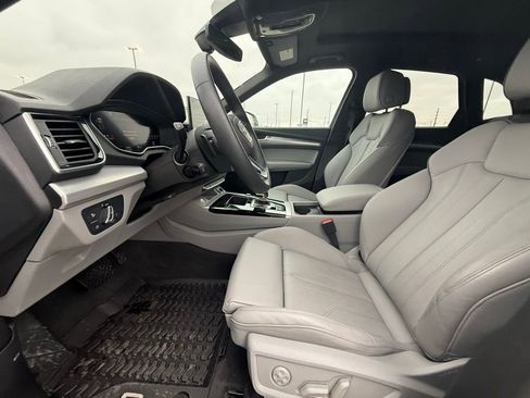 Used 2024 Audi Q5 2.0T Premium w/ Summer of Audi Package image 30