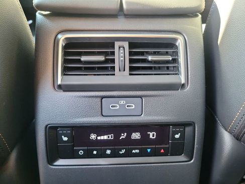 New 2026 MAZDA CX-90 Plug-In Hybrid w/ Preferred image 12