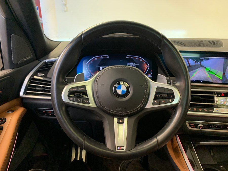 Used 2023 BMW X5 xDrive40i w/ M Sport Package AWD/4WD image 21