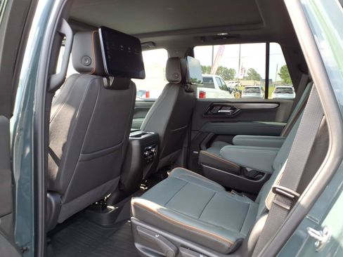 New 2026 GMC Yukon AT4 w/ AT4 Premium Plus Package AWD/4WD image 25