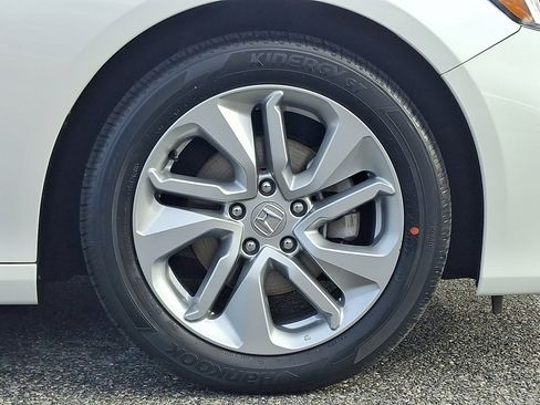 Used 2020 Honda Accord LX image 8