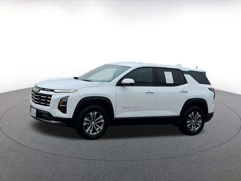 Used 2025 Chevrolet Equinox LT image 8