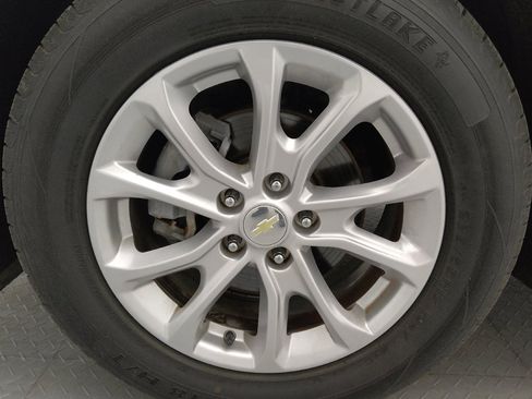 Used 2019 Chevrolet Equinox LT image 31