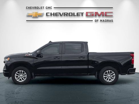 Used 2024 Chevrolet Silverado 1500 RST w/ Convenience Package II image 6