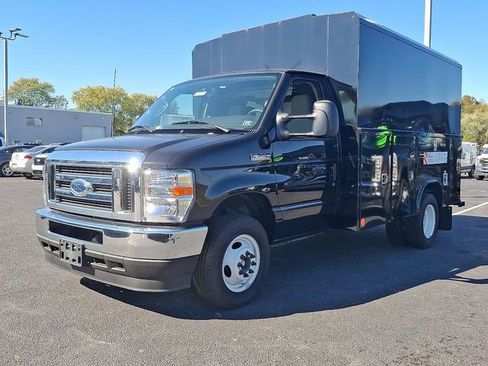 New 2025 Ford E-350 and Econoline 350 Super Duty w/ Interior Upgrade Package image 5