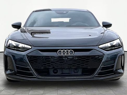 Used 2023 Audi e-tron GT Prestige w/ Prestige Package AWD/4WD image 3
