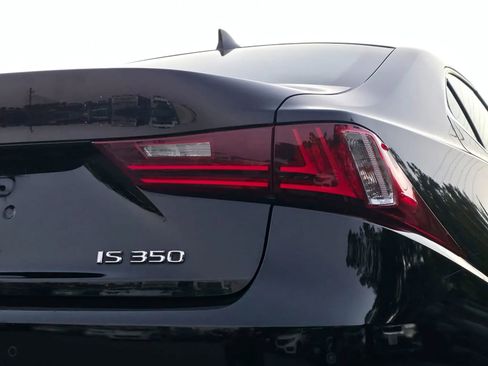Used 2014 Lexus IS 350 image 6