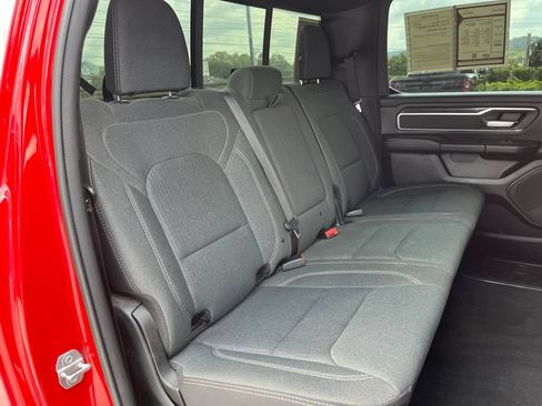 Used 2022 RAM 1500 Big Horn AWD/4WD image 23