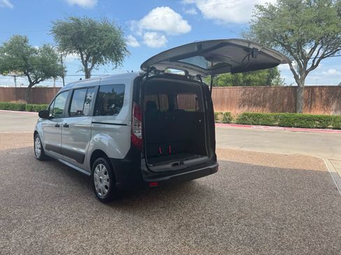 Used 2022 Ford Transit Connect XL FWD image 15