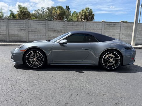 Used 2025 Porsche 911 Carrera S RWD image 5