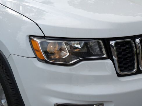 Used 2022 Jeep Grand Cherokee Laredo E image 29