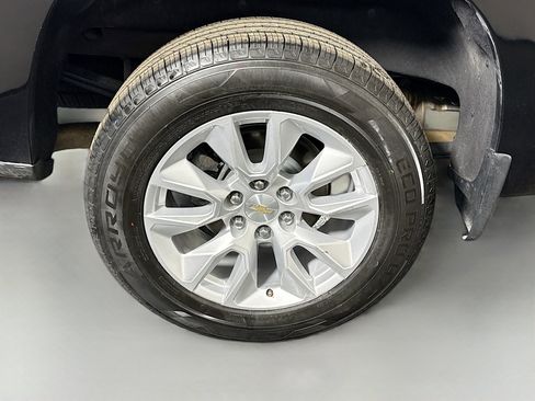 Used 2023 Chevrolet Silverado 1500 Custom image 31