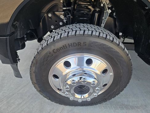 Used 2024 Ford F450 Platinum AWD/4WD image 54