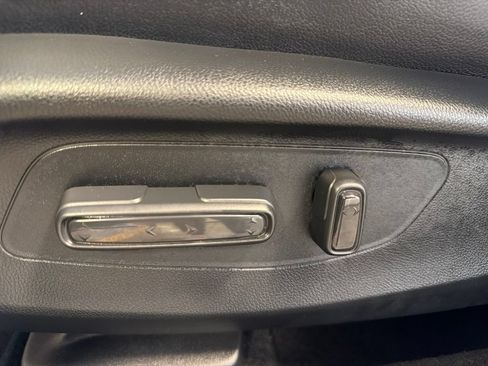 Used 2026 Honda HR-V EX-L image 23