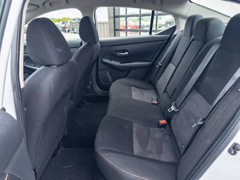 Used 2022 Nissan Sentra SR w/ Midnight Edition FWD image 7