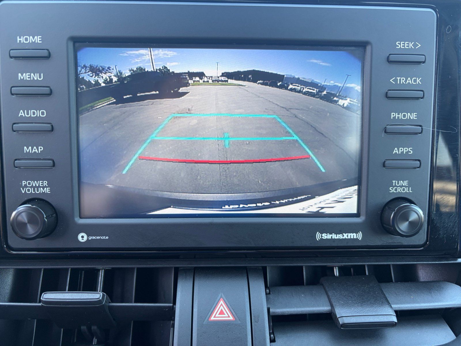 Used 2021 Toyota RAV4 XLE AWD/4WD image 21