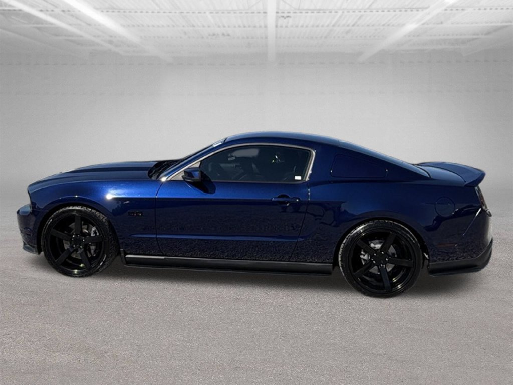 Used 2011 Ford Mustang GT RWD image 5
