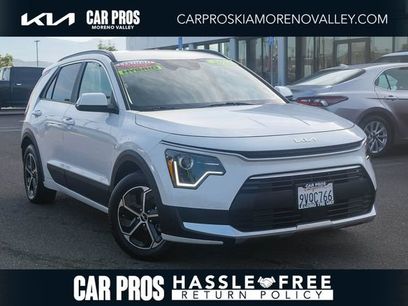 Certified 2025 Kia Niro EX
