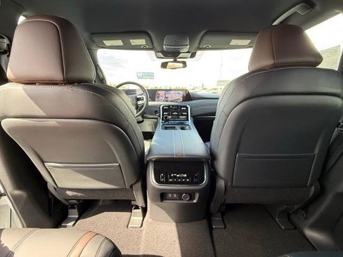 New 2026 Nissan Armada SL w/ Captain's Chari Seat Package RWD image 13