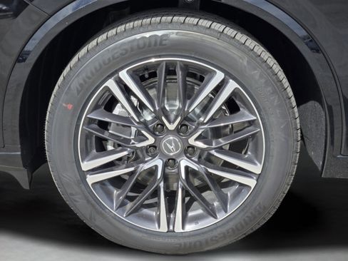 Used 2026 Acura MDX SH-AWD w/ Advance Package image 8