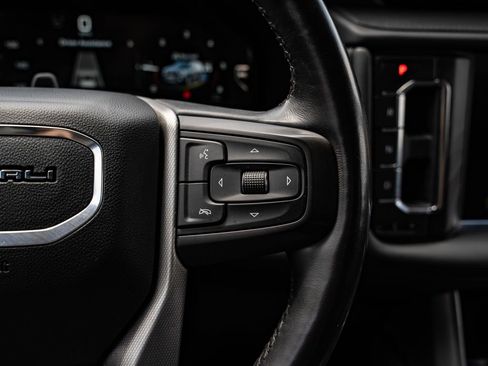Used 2023 GMC Yukon Denali AWD/4WD image 32
