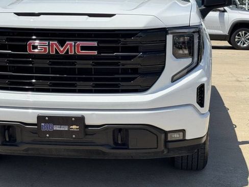 Used 2026 GMC Sierra 1500 Elevation w/ Preferred Package RWD image 10