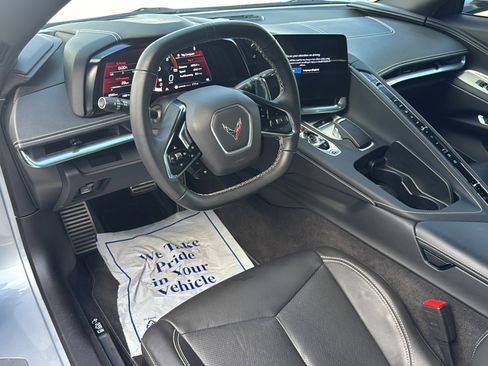 Used 2024 Chevrolet Corvette Stingray Convertible w/ LPO, Roadside Safety Package image 9