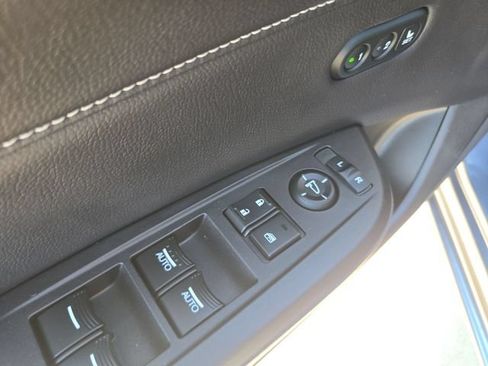 Used 2022 Acura ILX w/ Premium Package FWD image 21