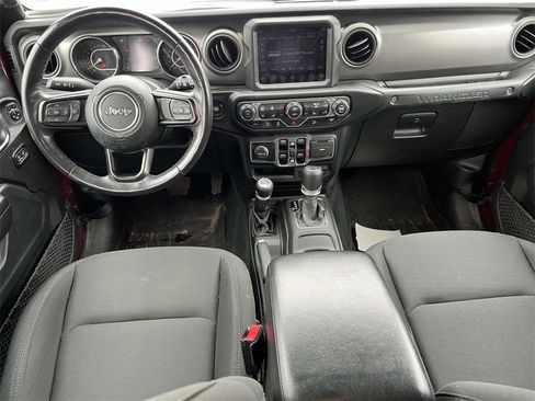 Used 2021 Jeep Wrangler Unlimited Sport image 14