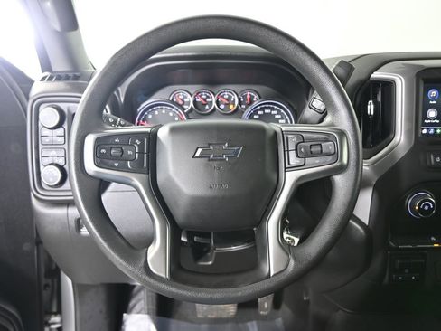 Used 2022 Chevrolet Silverado 1500 Custom Trail Boss w/ Safety Confidence Package AWD/4WD image 33