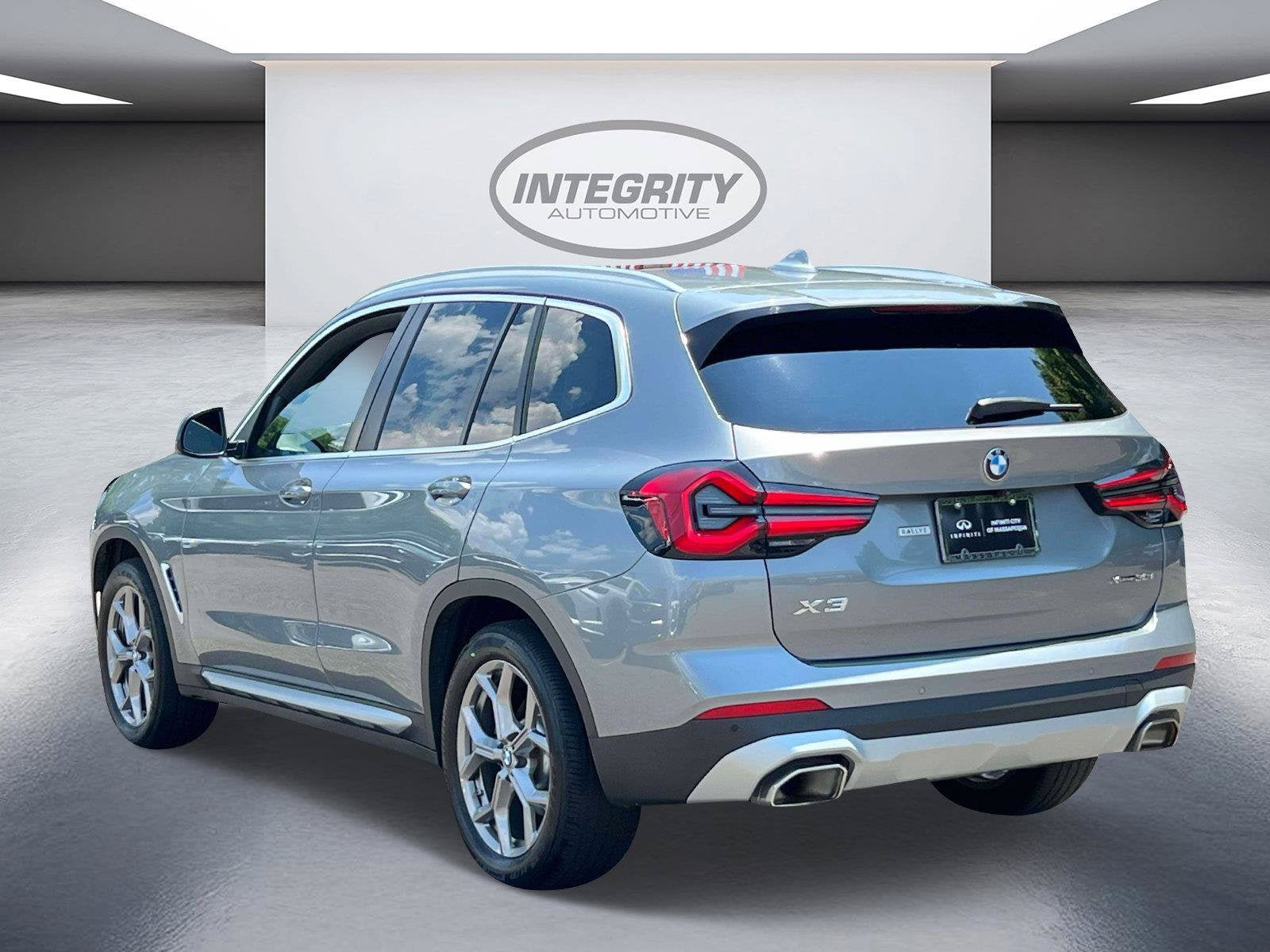 Used 2024 BMW X3 xDrive30i w/ Convenience Package AWD/4WD image 11