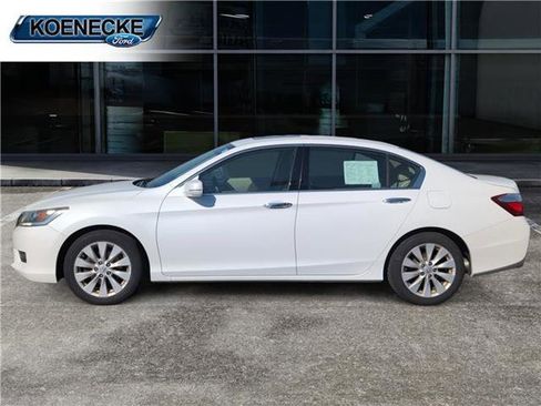 Used 2015 Honda Accord EX-L image 2