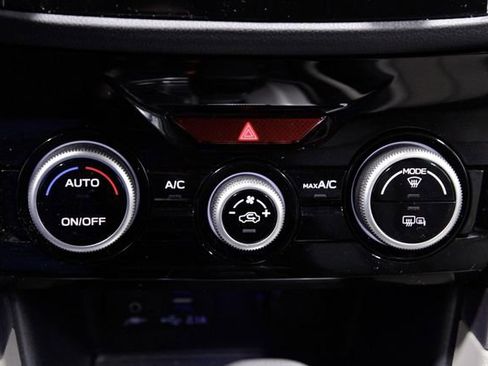 Used 2023 Subaru Forester Premium image 31