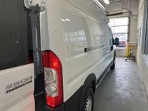 Used 2024 RAM ProMaster 2500 FWD image 45