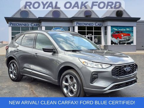 Certified 2024 Ford Escape ST-Line w/ Tech Pack #1 AWD/4WD image 1