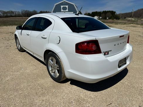 Used 2012 Dodge Avenger SXT FWD image 8