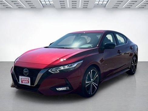 Used 2023 Nissan Sentra SR w/ Trunk Package image 8