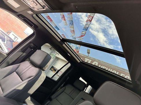 Used 2025 Chevrolet Suburban RST w/ Comfort Package image 13