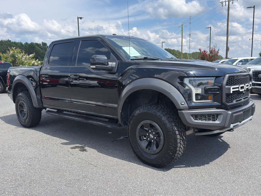 Used 2018 Ford F150 Raptor w/ Equipment Group 802A Luxury AWD/4WD image 2