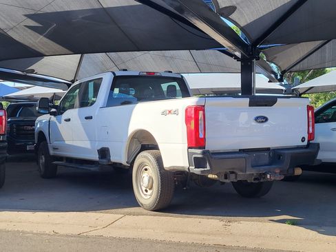 Used 2024 Ford F250 XL AWD/4WD image 2