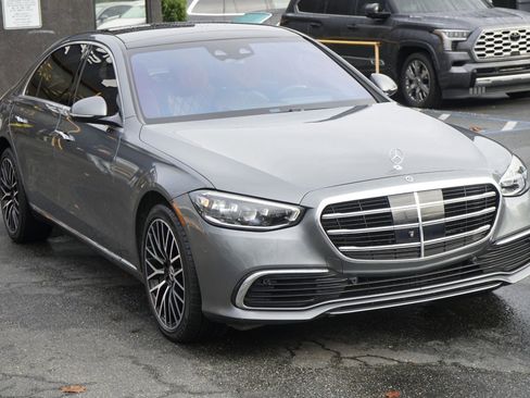Used 2021 Mercedes-Benz S 580 4MATIC Sedan image 5
