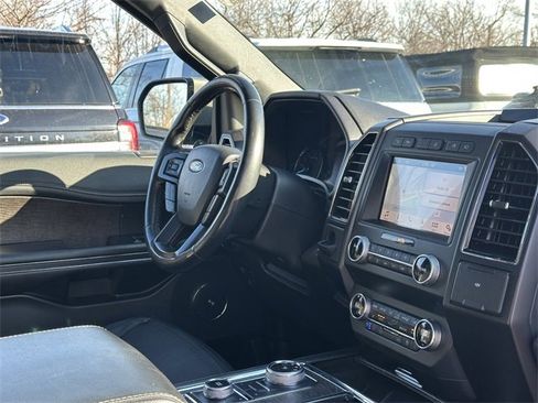 Certified 2019 Ford Expedition Max Limited w/ Equipment Group 302A image 33