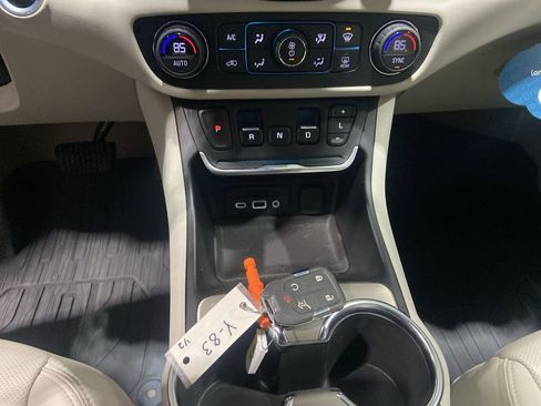Certified 2019 GMC Terrain Denali w/ Advanced Safety Package AWD/4WD image 7