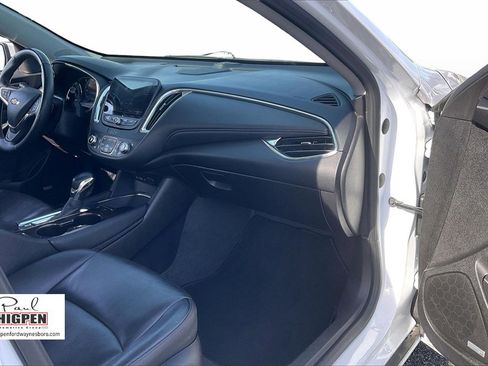 Used 2024 Chevrolet Malibu LT image 16